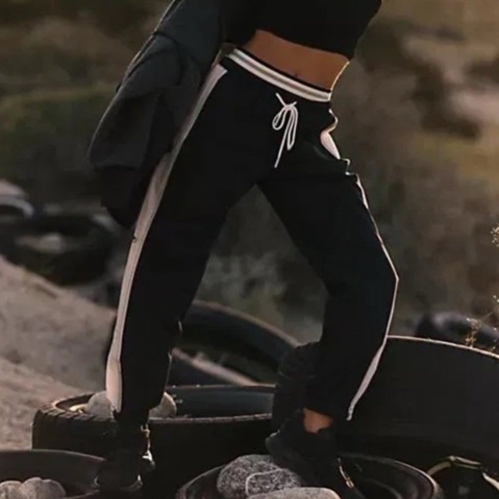FREE PEOPLE Movement Retro Runner Pants Athletic Track Pants Women's - Small